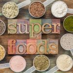 Over superfoods en waarom zij de basis zouden moeten vormen van elk gezond voedingspatroon