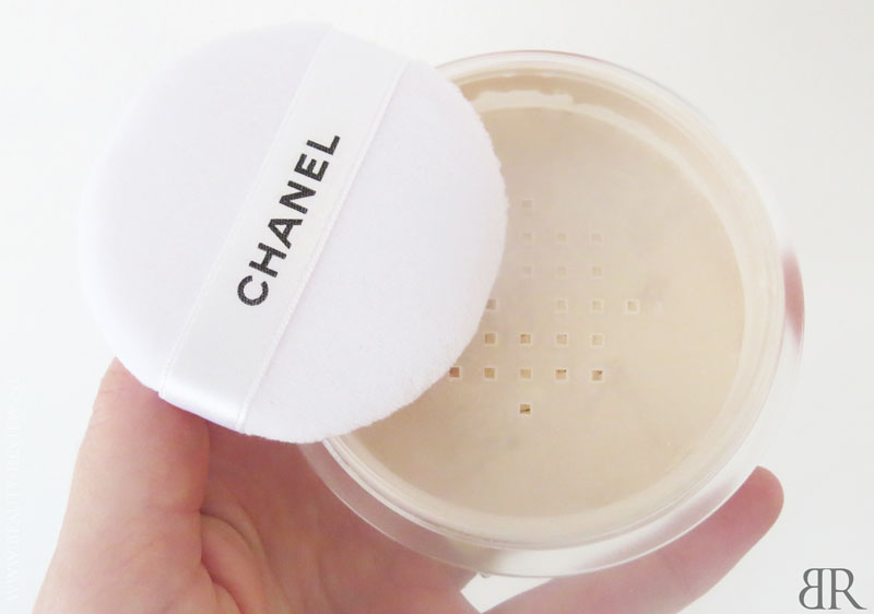 Chanel Poudre Universelle Libre diffusiesysteem en poederdons